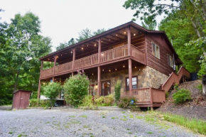 East Tennessee Family Mountain Retreat with Private Vineyard